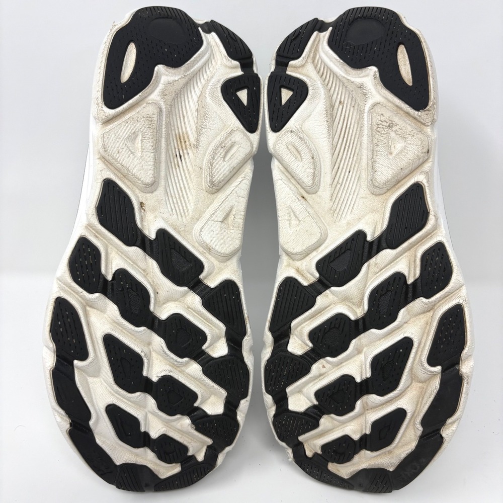 Hoka Clifton 9 Womens Size 10 Black White Athletic Running Shoes (1127896 BWHT) - Picture 6 of 8